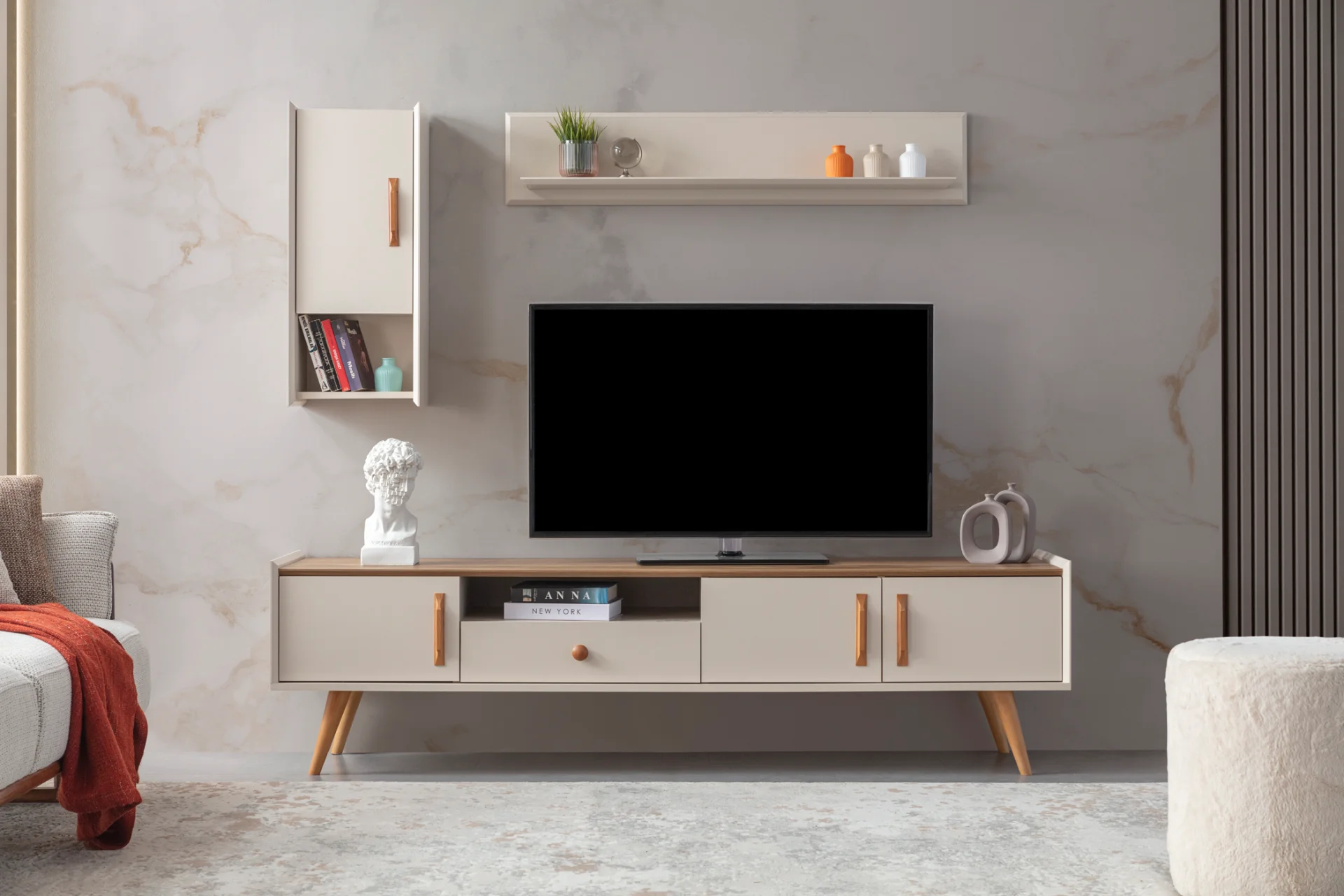GİZA TV ÜNİTESİ